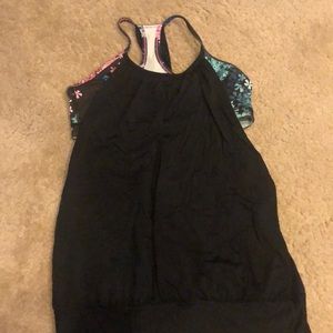 Lululemon black floral No Limits top-size 6